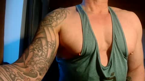 Snapshot of show_on_for_you chatting on 02.04.26 show_on_for_you online show from 02.04.26