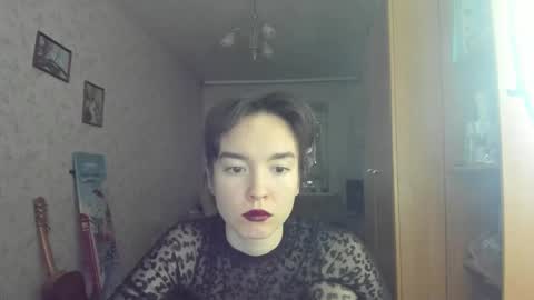 Snapshot of shtuchka2000 chatting on 11.28.25 shtuchka2000 online show from 11.28.25