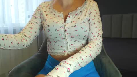 shy_26 online show from 03.06.25