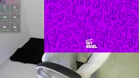 Nahomy online show from 12.03.24