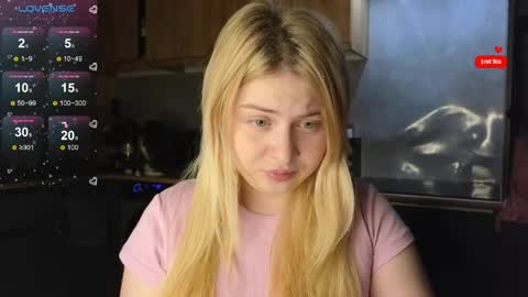 Molly online show from 04.30.26