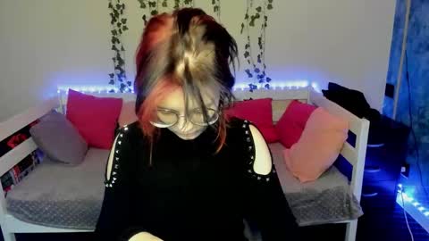 shy_elina01 online show from 01.07.26