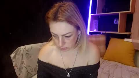 shy_girl80 online show from 01.10.26