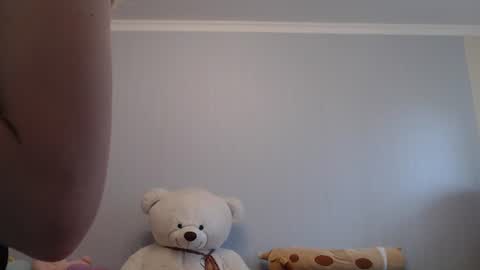 Snapshot of shy_moony chatting on 07.25.26 just Alex online show from 07.25.26