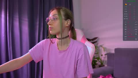  HI i am Marcy online show from 11.04.25