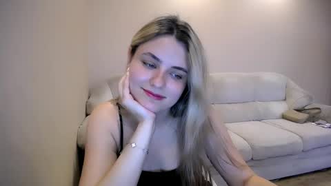shy_sabrina_ online show from 06.03.26