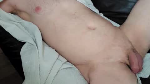 shyboyxxl online show from 04.18.26