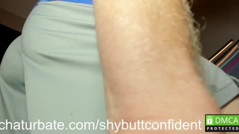 Snapshot of shybuttconfident chatting on 12.23.24 Jay online show from 12.23.24