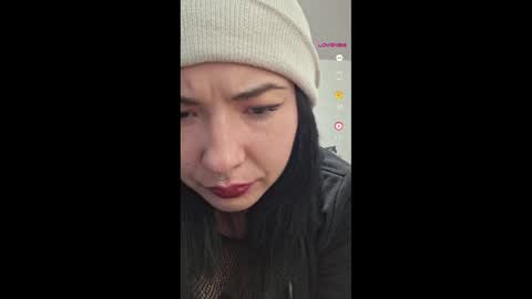 Snapshot of shychubbybeotch chatting on 10.28.25 shychubbybeotch online show from 10.28.25