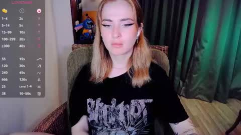 Effie online show from 11.15.25