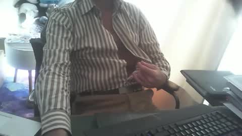 shyfrenchcock online show from 11.26.25