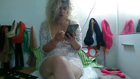 Shyhotsquirt online show from 02.07.26