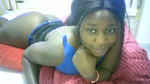 Snapshot of shyjot chatting on 12.18.24 jot online show from 12.18.24