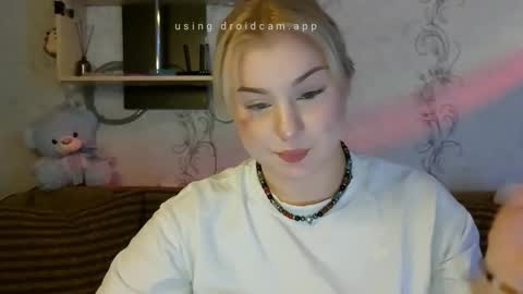 shylove_elina online show from 10.21.25