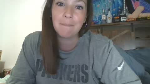 Snapshot of shymilf535 chatting on 06.12.26 RBXs Princess online show from 06.12.26