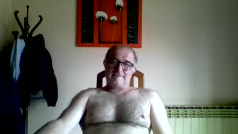 Snapshot of shymmy10 chatting on 05.02.26 shymmy10 online show from 05.02.26