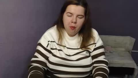 Snapshot of shyness_girl chatting on 10.02.25 Bethany online show from 10.02.25