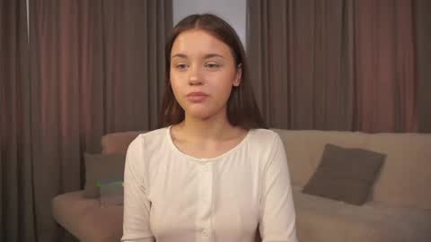 Snapshot of shytany chatting on 06.08.26 Tanya online show from 06.08.26