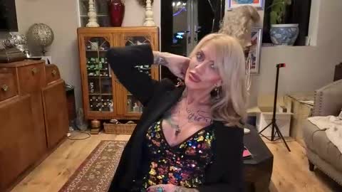 Snapshot of shytrans_uk chatting on 02.28.26 shytrans_uk online show from 02.28.26