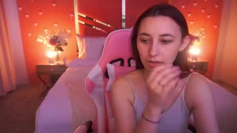 Snapshot of shyy_jany chatting on 06.27.26 shyy_jany online show from 06.27.26