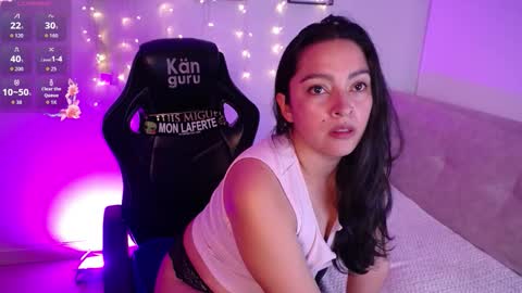 Snapshot of siara_belle chatting on 03.29.26 Siara online show from 03.29.26