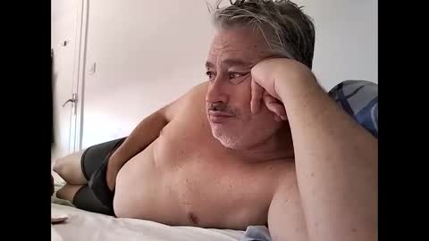 Snapshot of sibemolx chatting on 09.16.25 sibemolx online show from 09.16.25