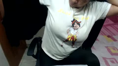 Snapshot of siblley chatting on 01.24.25 sara online show from 01.24.25