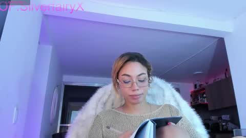 Snapshot of sickfairyx chatting on 10.13.25 Mich online show from 10.13.25