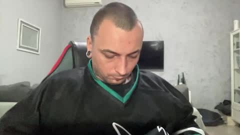 sidvicious23cm online show from 01.14.26