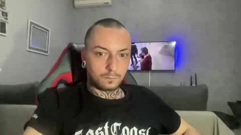 sidvicious23cm online show from 02.05.26