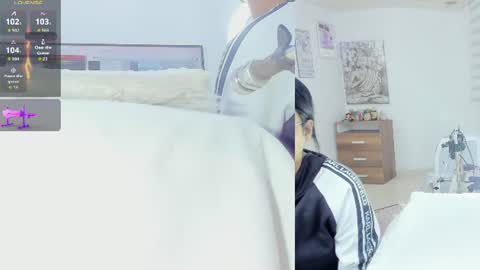 Snapshot of sieena_ chatting on 06.19.26 Sieena online show from 06.19.26