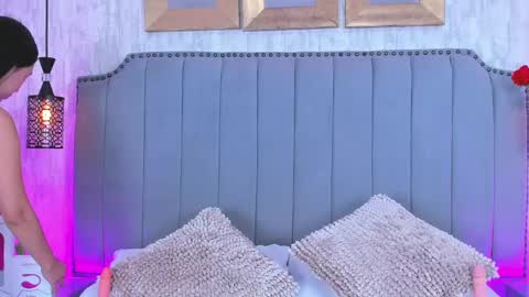 Snapshot of sienna_lorengb chatting on 02.06.25 Camila Vargas online show from 02.06.25