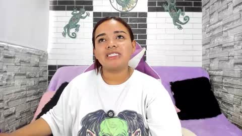 sienna_lux01 online show from 03.04.26