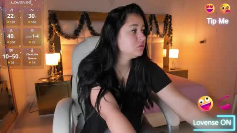 Sienna  online show from 11.15.25