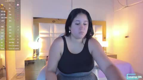 Sienna  online show from 01.12.26