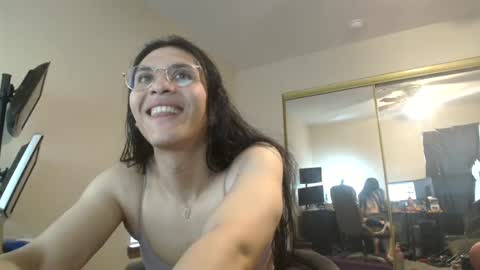 Snapshot of siennalilbunnykate chatting on 02.10.25 Nicole Zelaya Ferrati  Niky Ferrati online show from 02.10.25