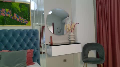 Sienna online show from 03.25.26