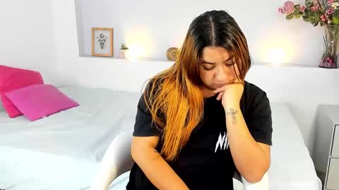 Sienna Rose online show from 02.11.25