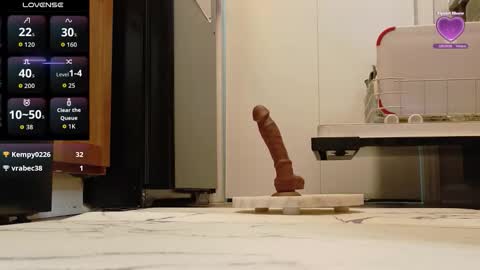 Sienna Luxx online show from 11.10.25