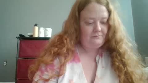 Snapshot of sierra_bby chatting on 04.23.26 sierra_bby online show from 04.23.26