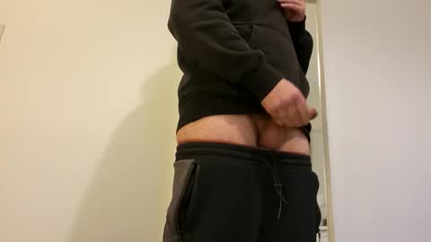 Snapshot of sierragrren chatting on 11.02.25 sierragrren online show from 11.02.25