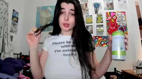 Snapshot of sierrasquirter chatting on 12.18.24 Sierra online show from 12.18.24