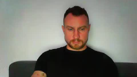 Snapshot of siggurd7one chatting on 01.18.25 Orlando online show from 01.18.25