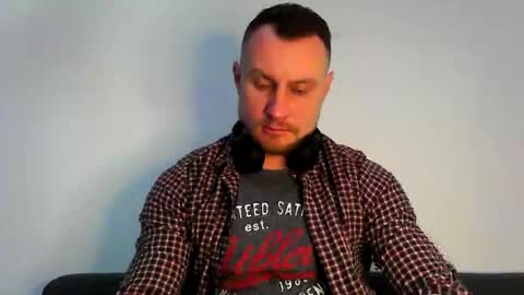 Snapshot of siggurd7one chatting on 02.15.25 Orlando online show from 02.15.25