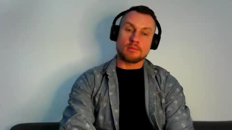 Snapshot of siggurd7one chatting on 02.16.25 Orlando online show from 02.16.25