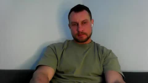 Snapshot of siggurd7one chatting on 03.04.25 Orlando online show from 03.04.25