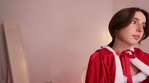 Snapshot of silent_chill chatting on 12.24.24 Chilli online show from 12.24.24