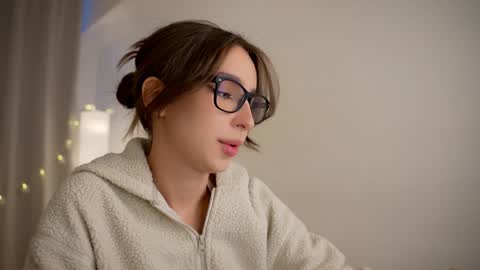 Snapshot of silent_chill chatting on 01.15.25 Chilli online show from 01.15.25