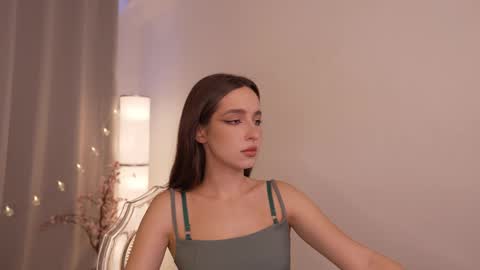 Snapshot of silent_chill chatting on 03.02.25 Chilli online show from 03.02.25