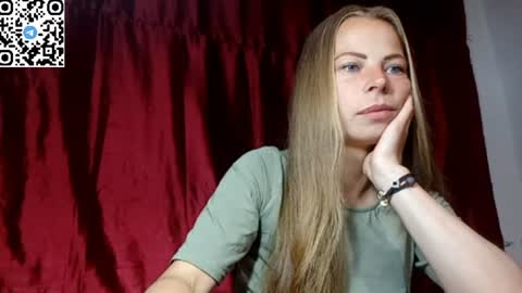 Snapshot of silentpassion567 chatting on 06.19.26 JULIANA online show from 06.19.26